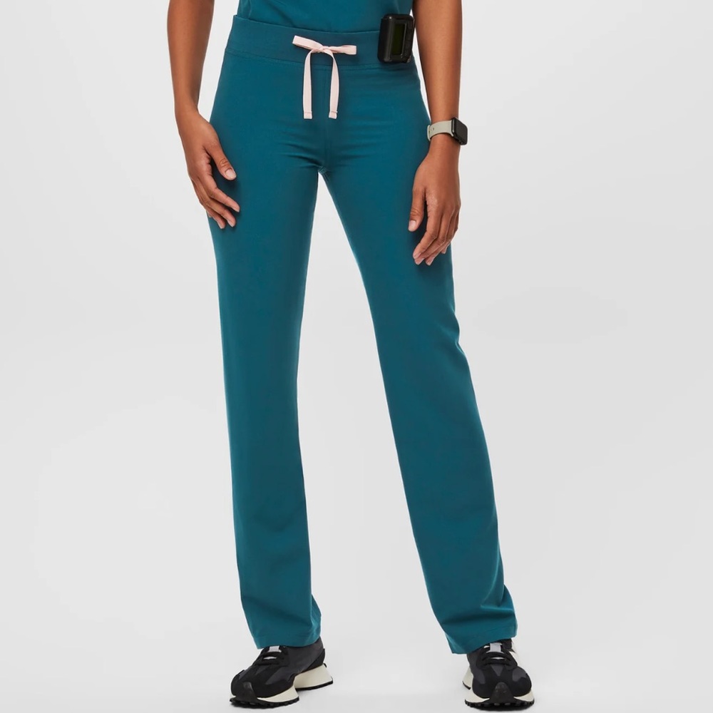 NWOT FIGS Livingston Basic Scrub Pant Back Pockets Caribbean Blue Small Petite